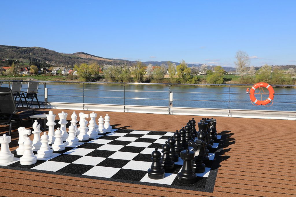 Sun deck
