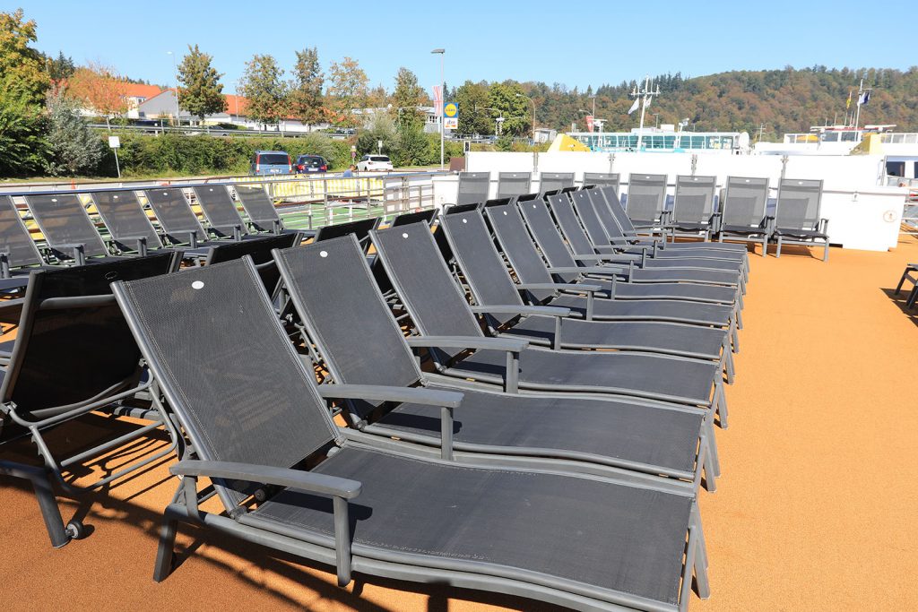 Sun deck