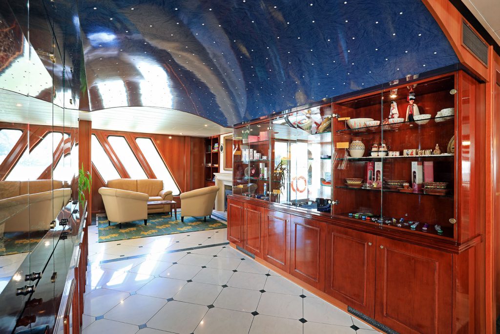 Shop