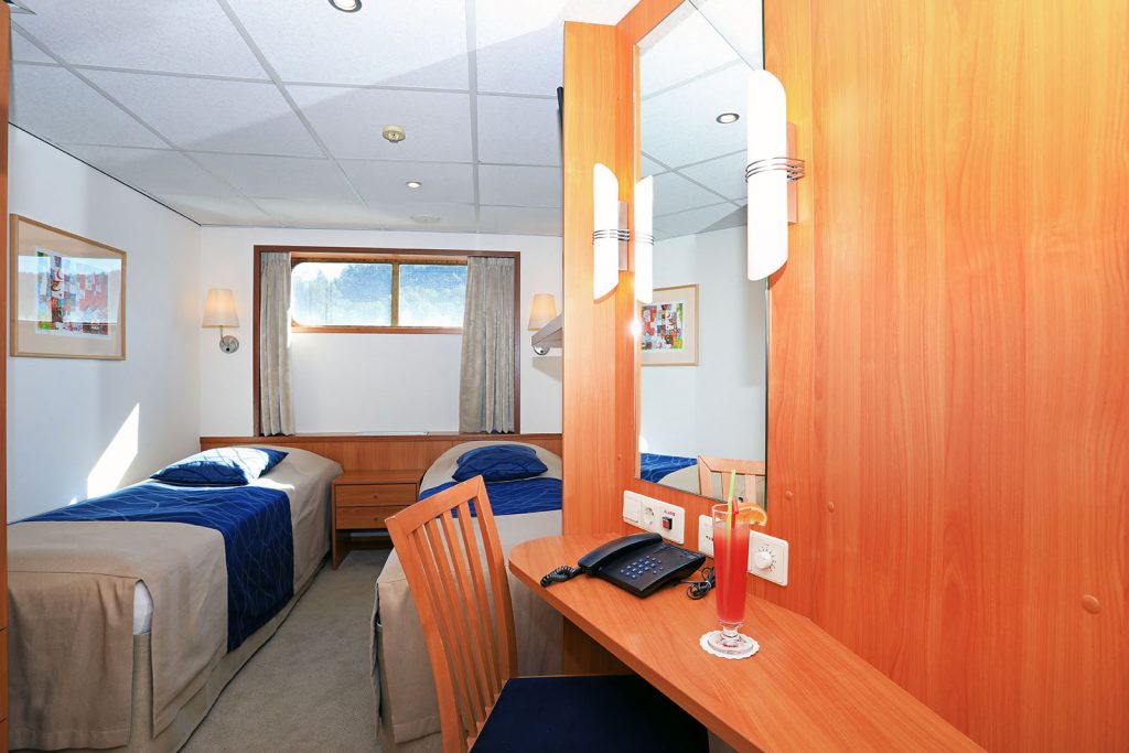Cabin Main deck