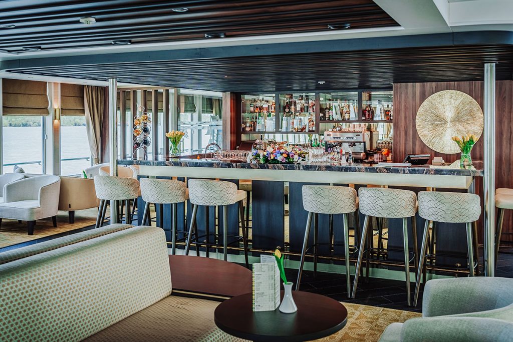 Bar und Lounge