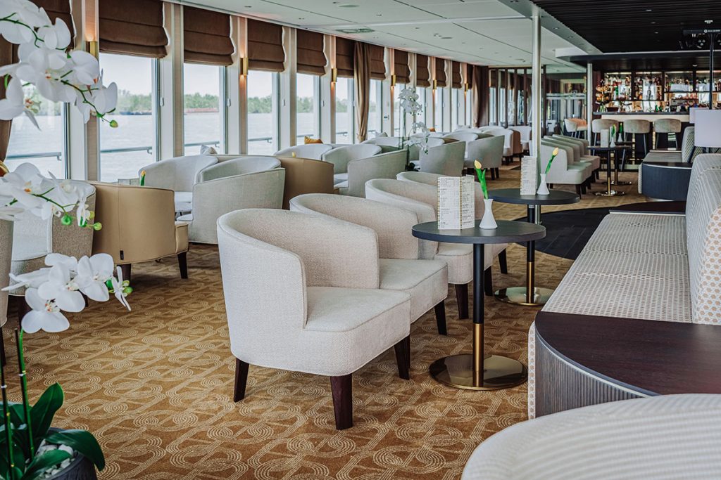 Bar und Lounge