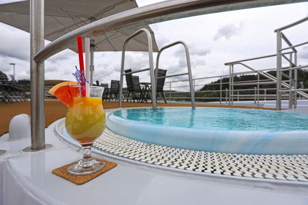 Sun deck